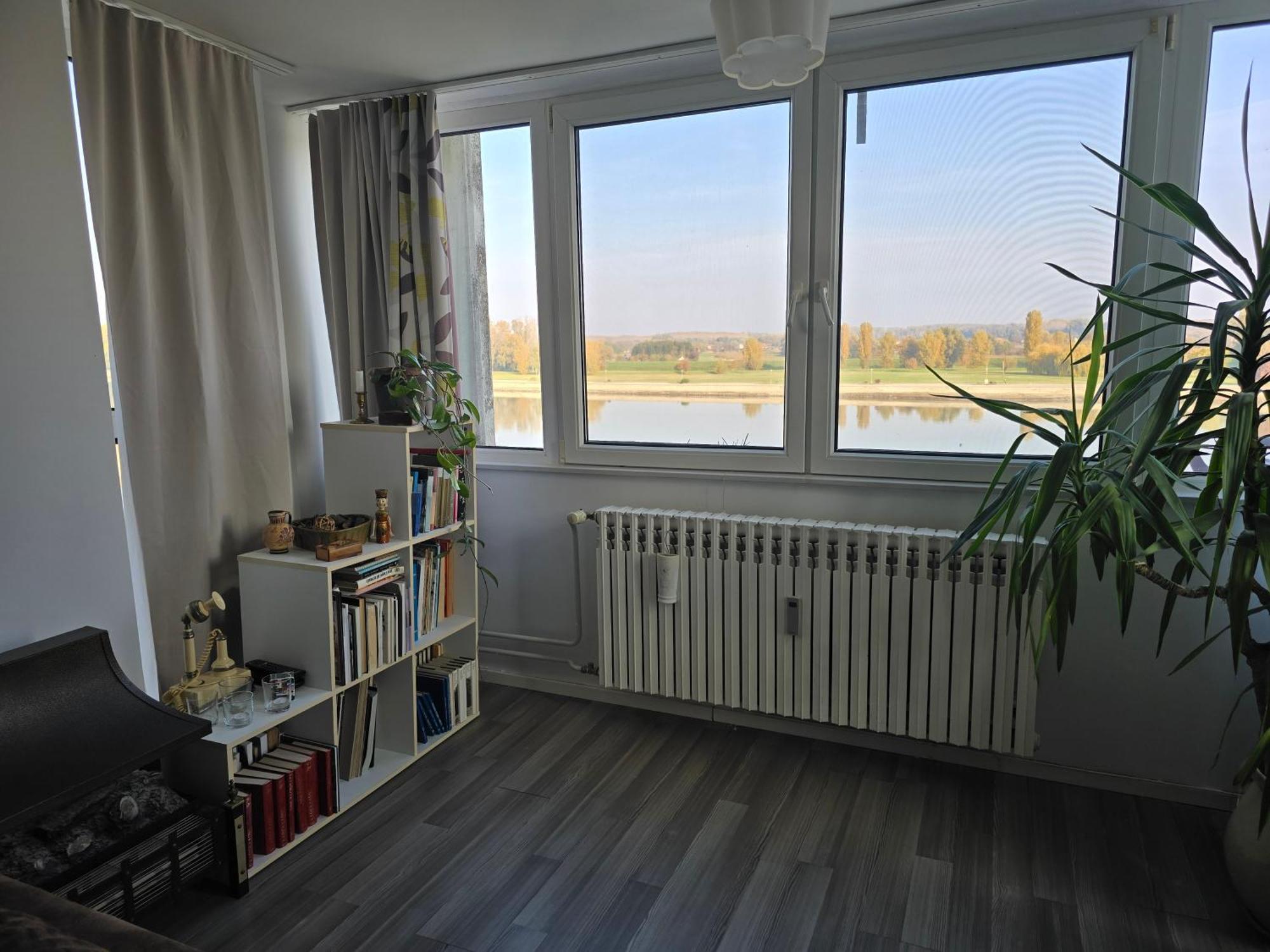 Riverview Apartment Osijek Exteriör bild