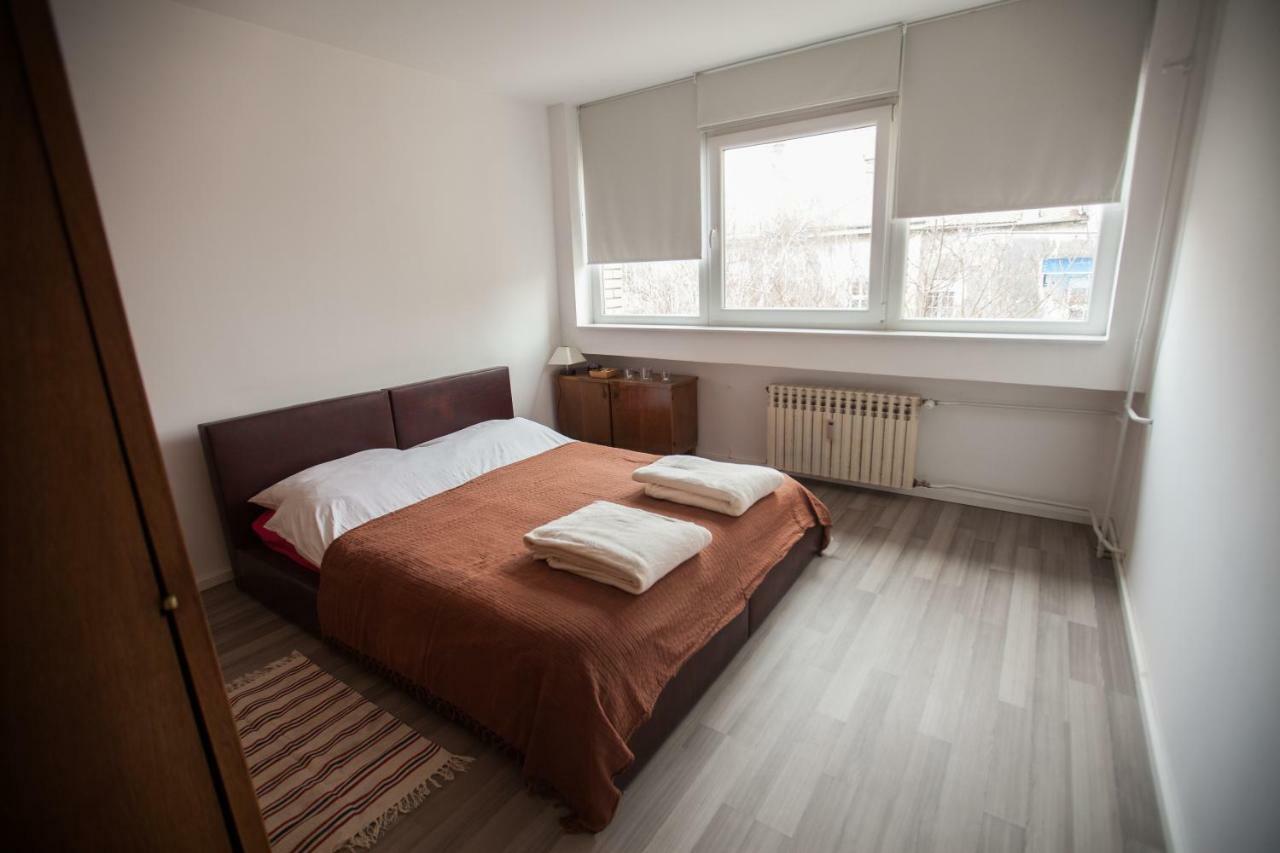 Riverview Apartment Osijek Exteriör bild